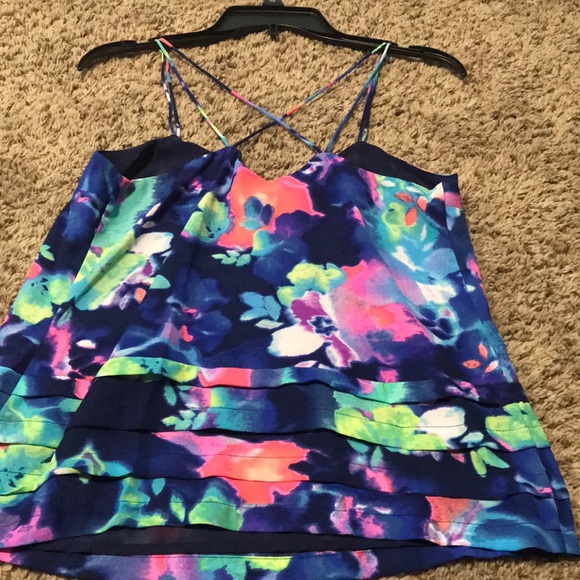 Colorful top - Picture 2 of 3